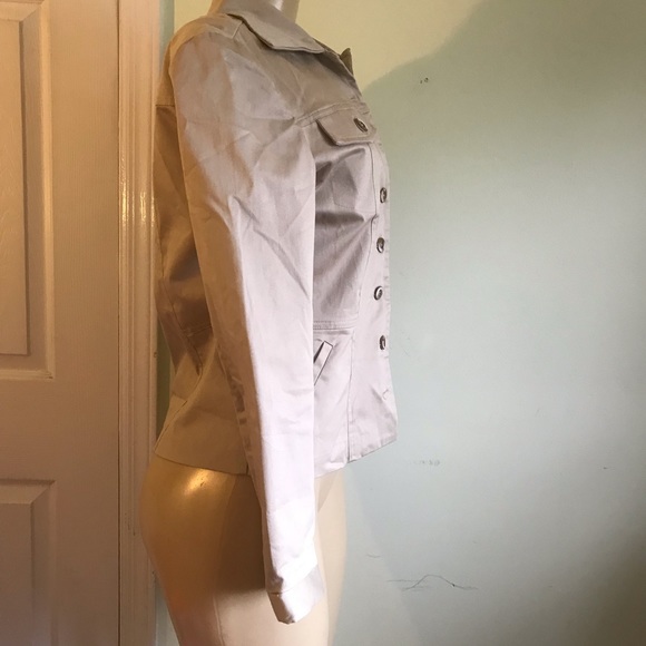 Amici Military Chic Button Down Jacket - Picture 3 of 6